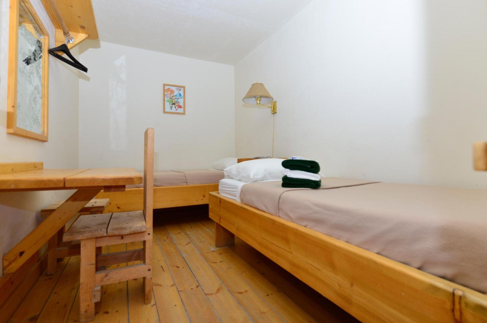 The Bunkhouse Hotel Dawson City Bilik gambar