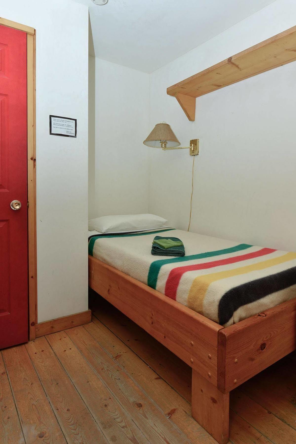 The Bunkhouse Hotel Dawson City Luaran gambar